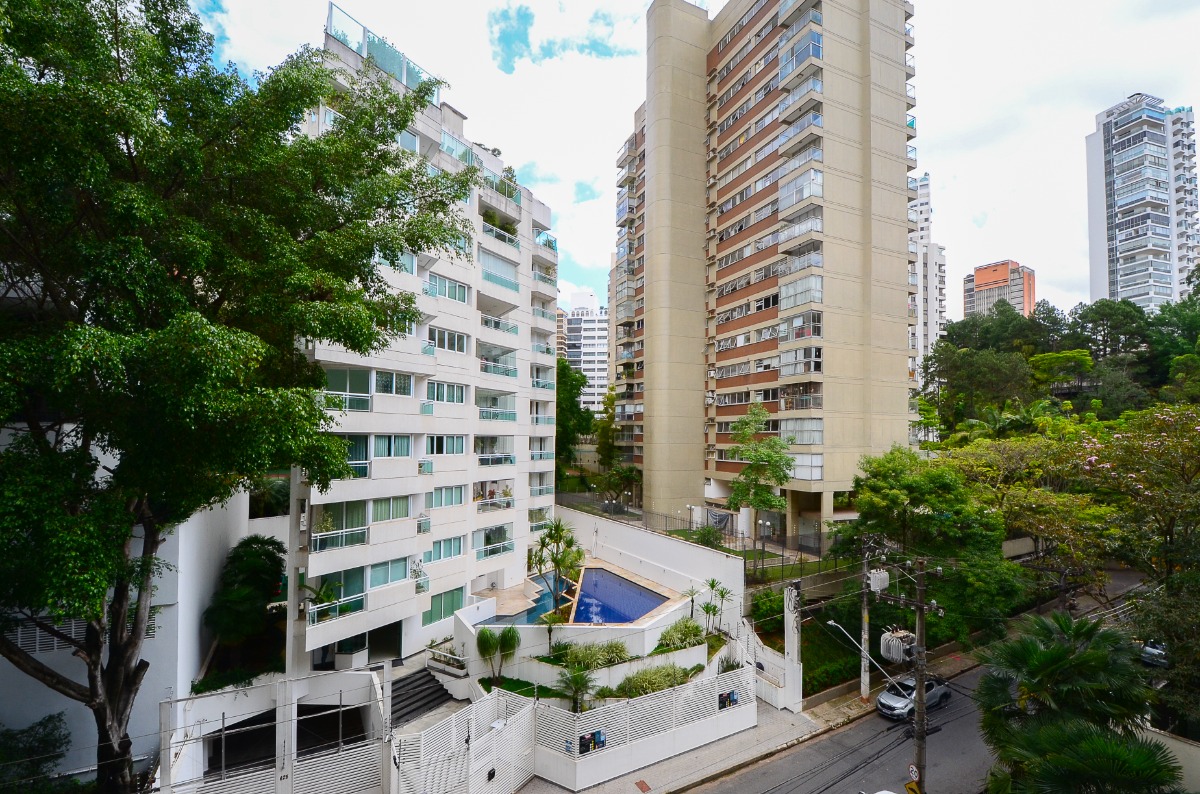 Apartamento à venda com 3 quartos, 129m² - Foto 9