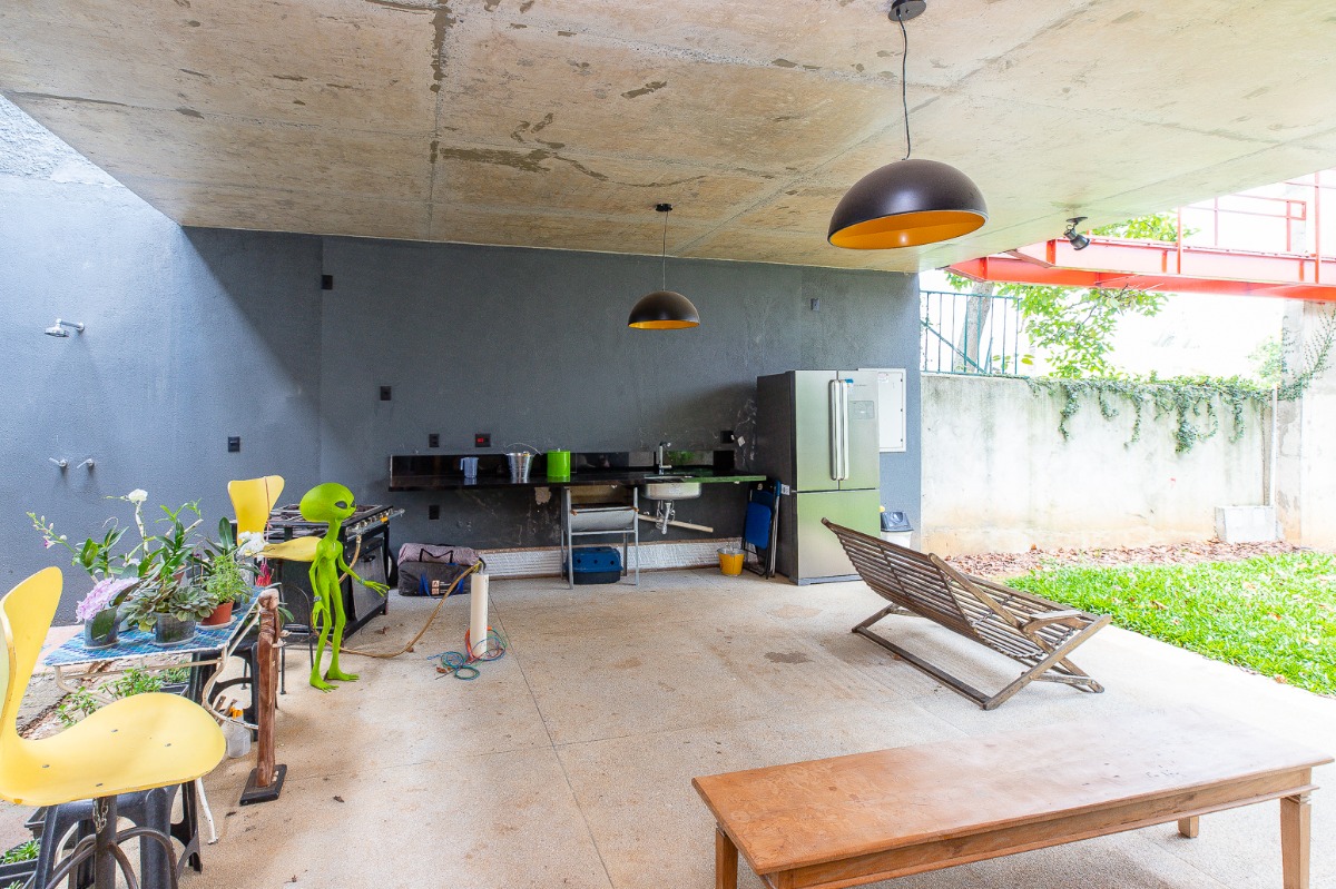 Casa à venda com 4 quartos, 400m² - Foto 26