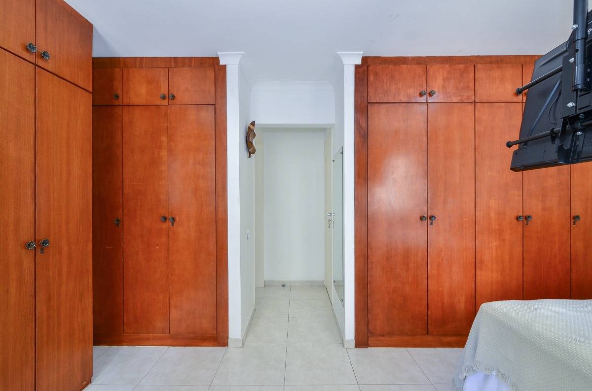 Apartamento à venda com 1 quarto, 62m² - Foto 8