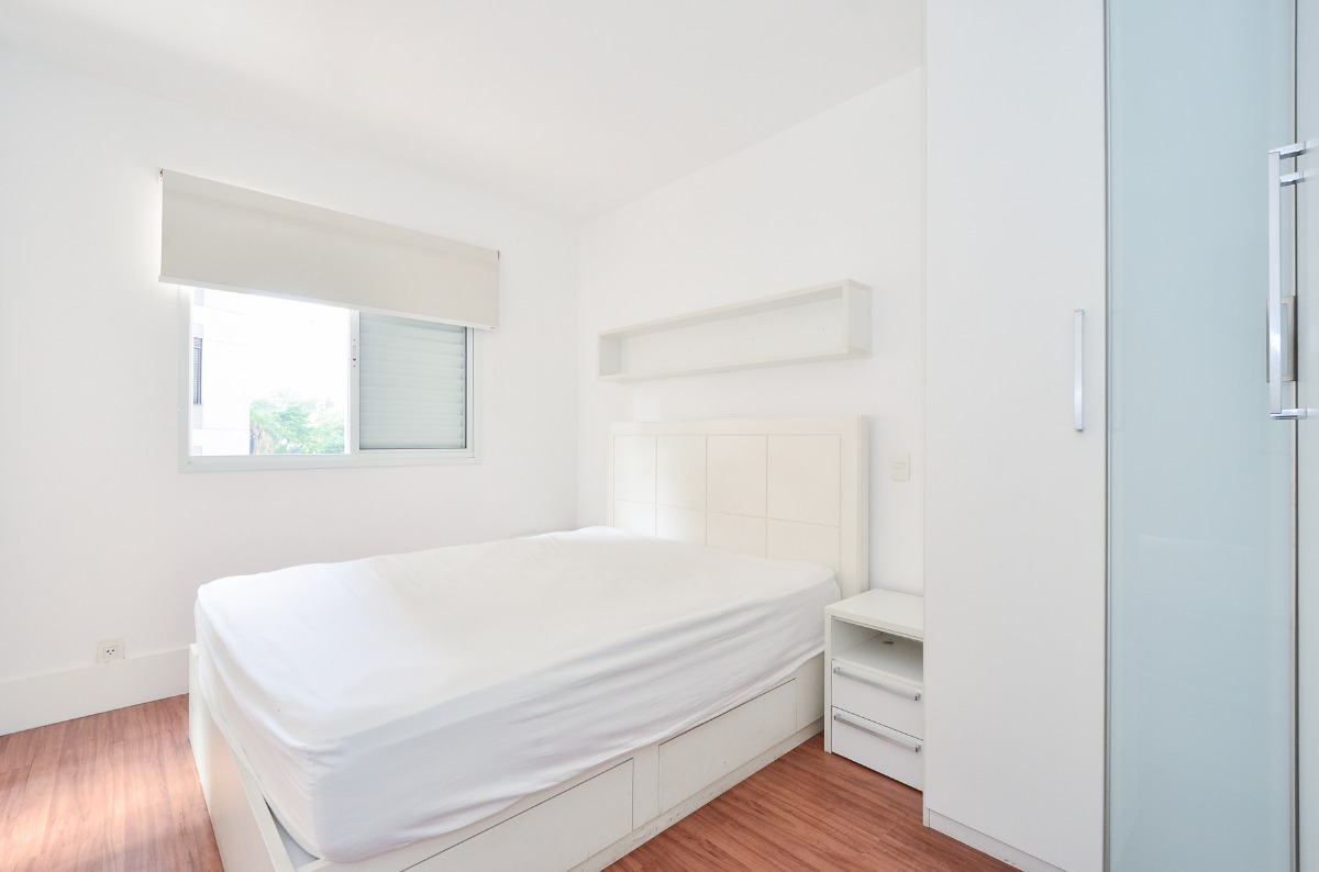 Apartamento à venda com 2 quartos, 65m² - Foto 12