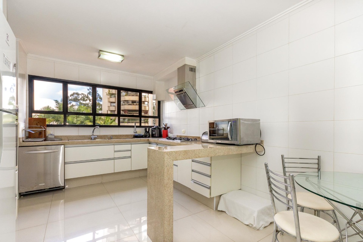 Apartamento à venda com 4 quartos, 163m² - Foto 14