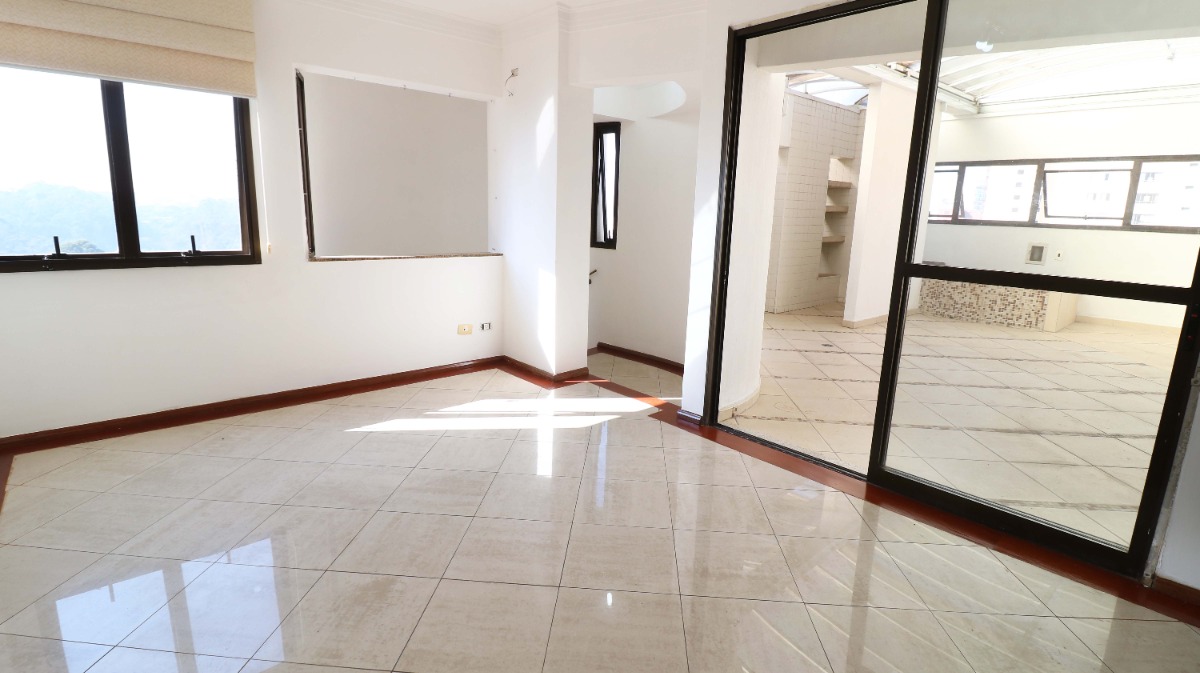 Cobertura à venda com 4 quartos, 164m² - Foto 2