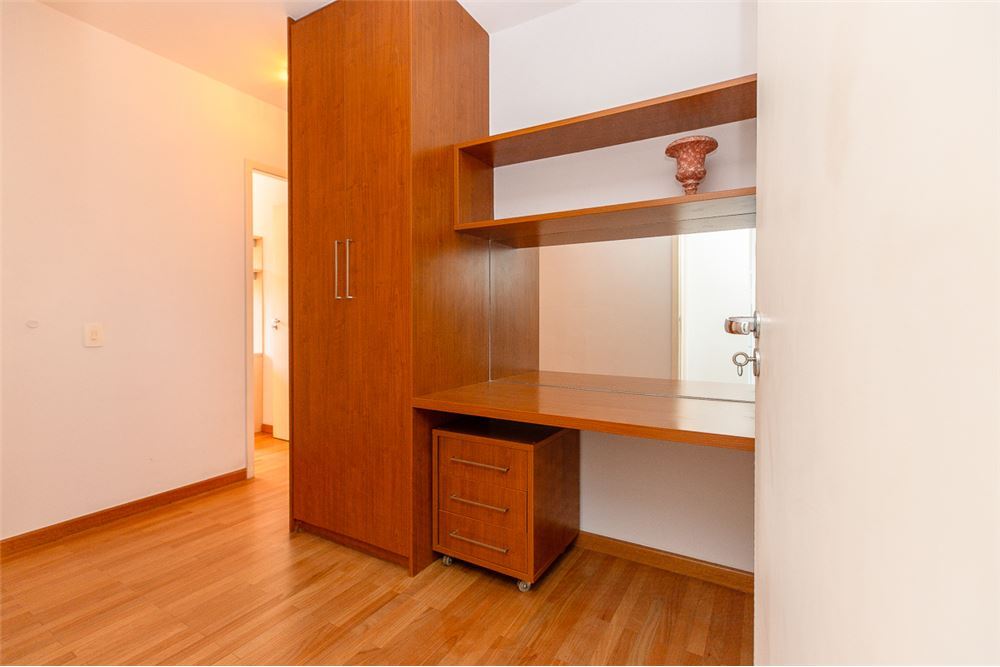 Apartamento à venda com 3 quartos, 115m² - Foto 52