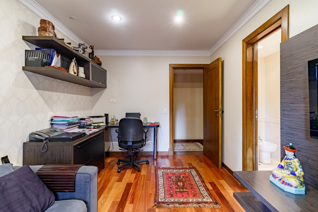 Apartamento à venda com 4 quartos, 250m² - Foto 34