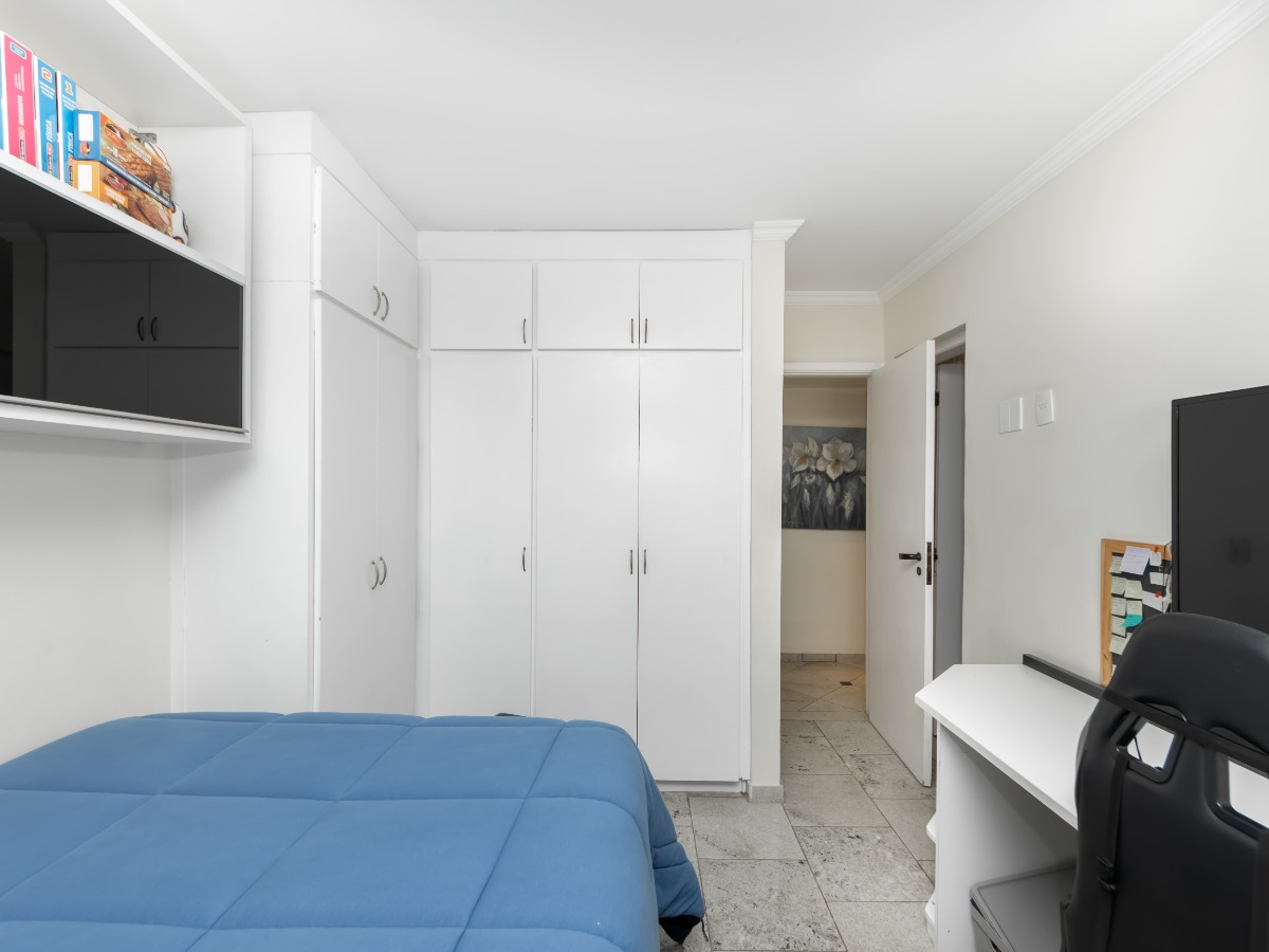 Apartamento à venda com 3 quartos, 130m² - Foto 13