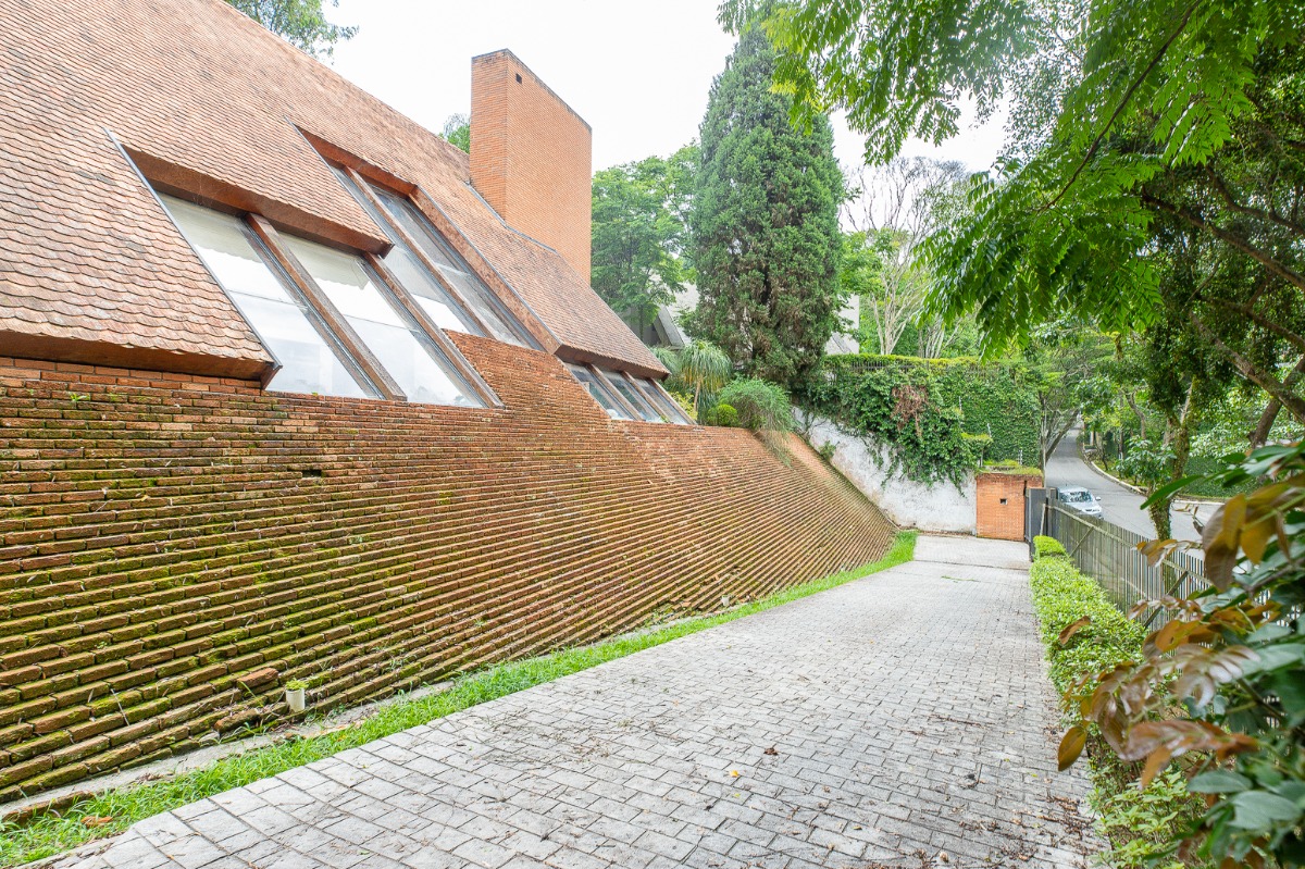 Casa à venda com 4 quartos, 800m² - Foto 7