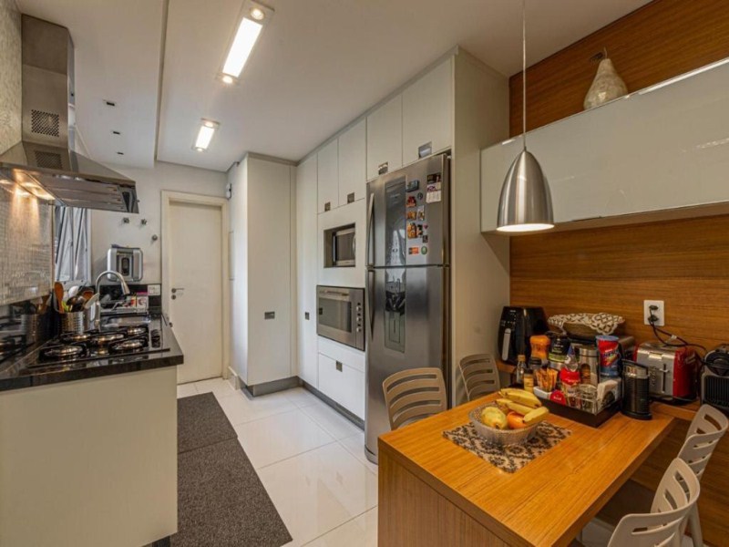 Apartamento à venda com 4 quartos, 239m² - Foto 24