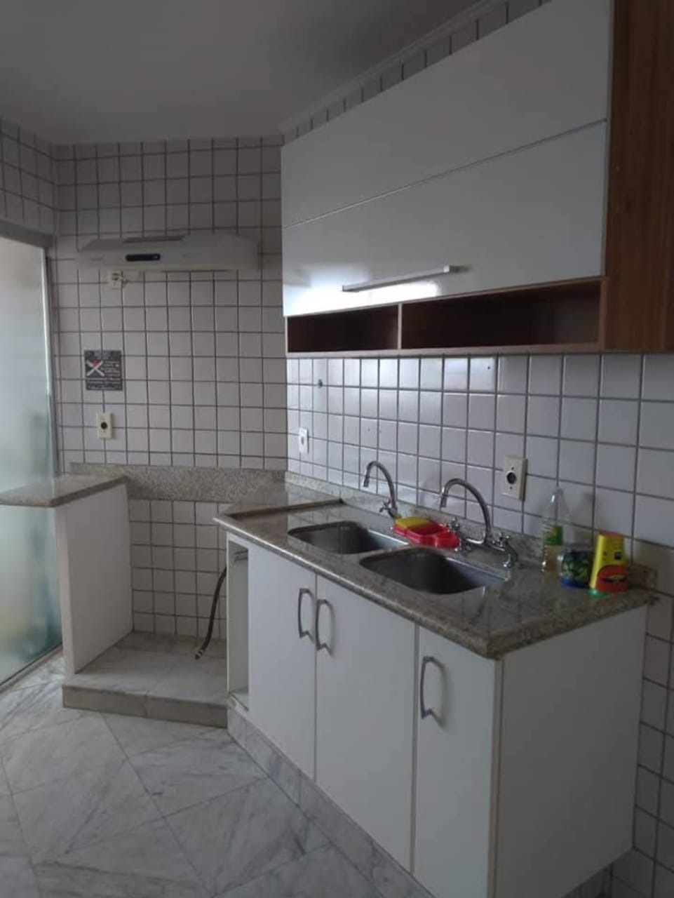 Apartamento à venda com 2 quartos, 60m² - Foto 3