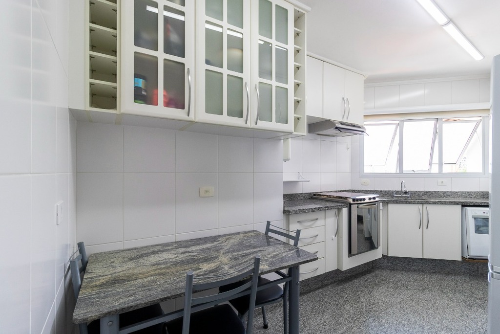 Apartamento à venda com 3 quartos, 110m² - Foto 12