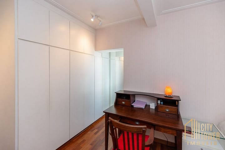 Apartamento à venda com 4 quartos, 223m² - Foto 58