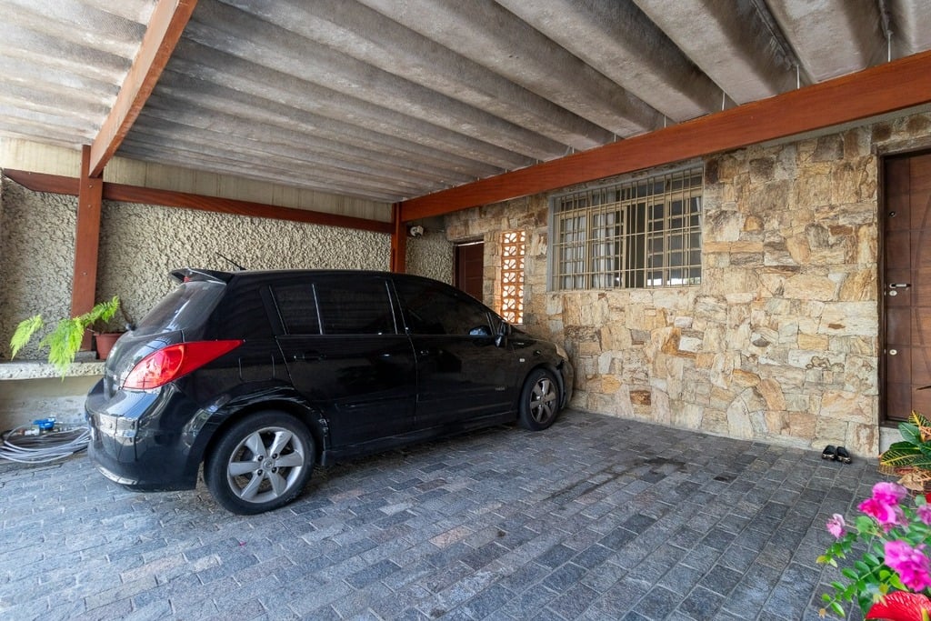 Casa à venda com 5 quartos, 162m² - Foto 17