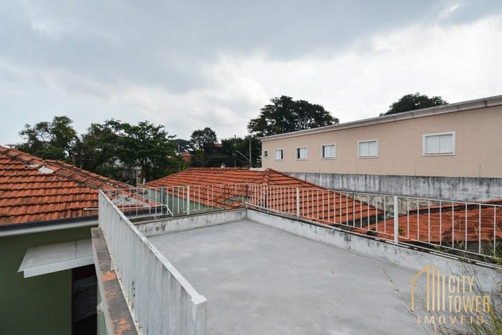 Casa à venda com 3 quartos, 250m² - Foto 11