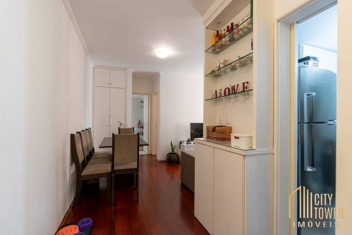 Apartamento à venda com 1 quarto, 42m² - Foto 3