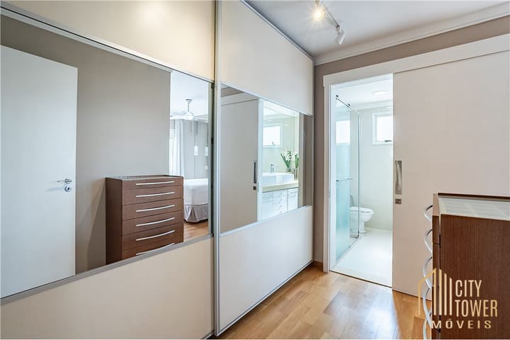 Apartamento à venda com 3 quartos, 198m² - Foto 6