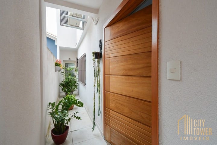 Casa à venda com 3 quartos, 244m² - Foto 18