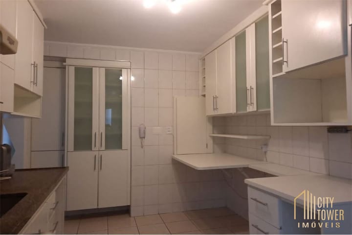 Apartamento à venda com 3 quartos, 119m² - Foto 31