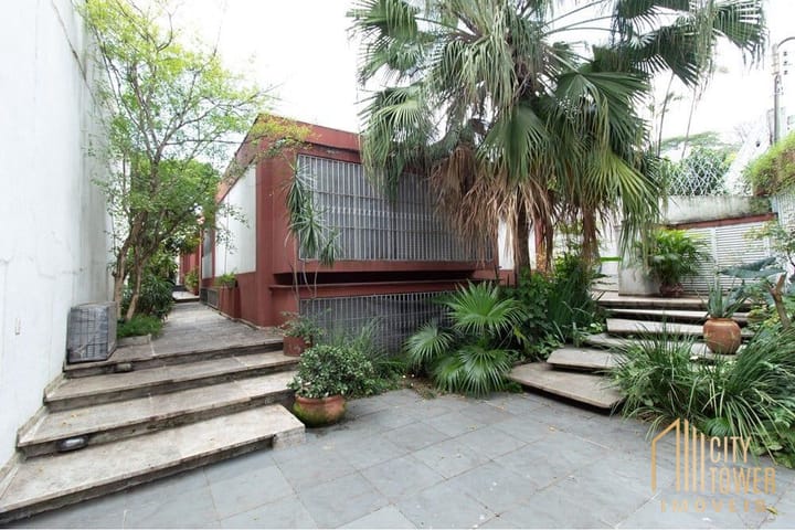 Casa à venda com 5 quartos, 330m² - Foto 21