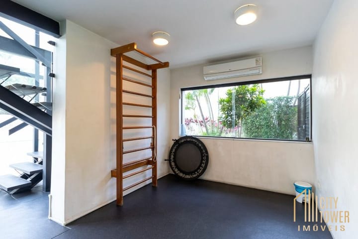 Apartamento à venda com 4 quartos, 260m² - Foto 18