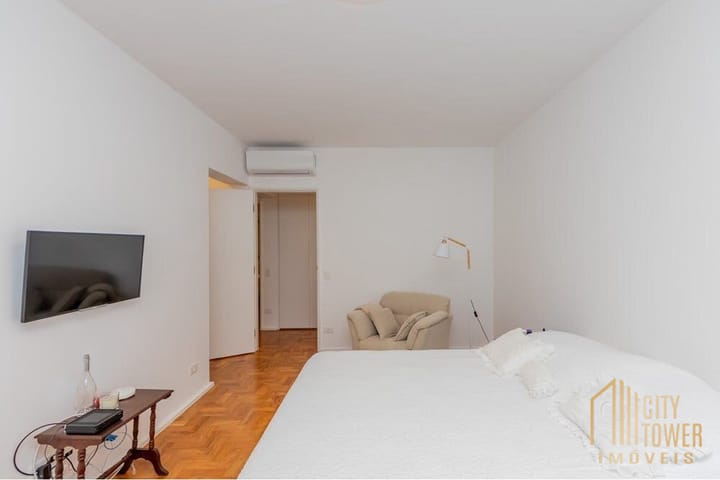 Apartamento à venda com 4 quartos, 223m² - Foto 30