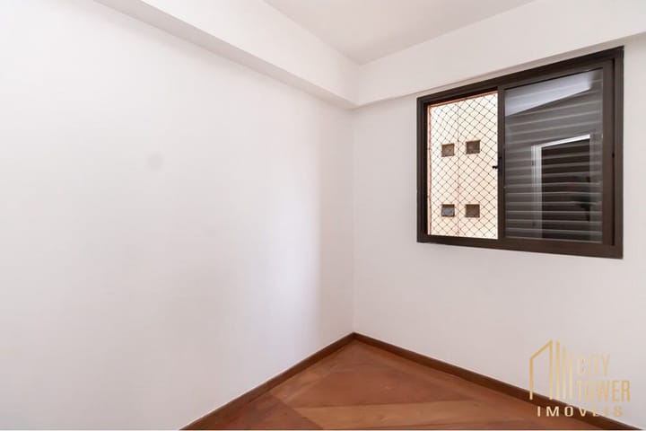 Apartamento à venda com 3 quartos, 81m² - Foto 33