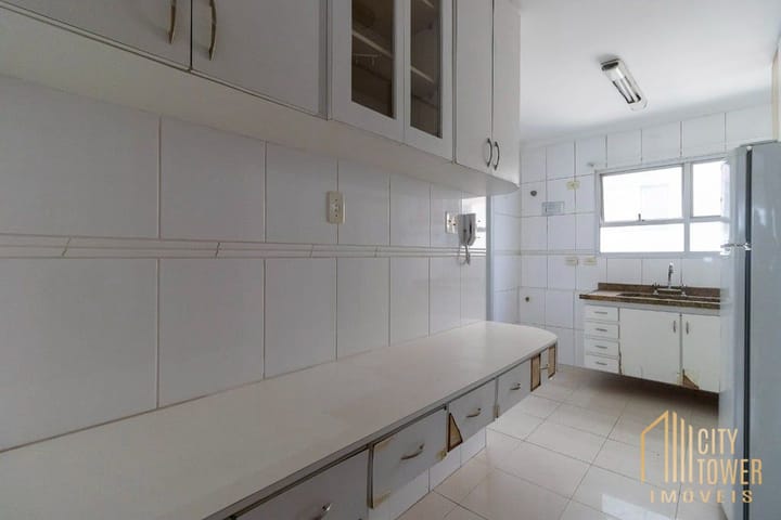 Apartamento à venda com 3 quartos, 90m² - Foto 12