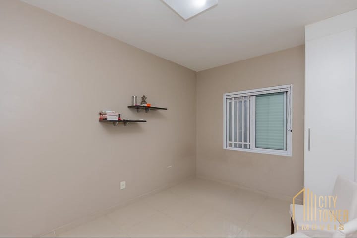 Casa à venda com 3 quartos, 180m² - Foto 15