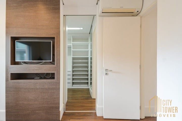 Apartamento à venda com 3 quartos, 157m² - Foto 12