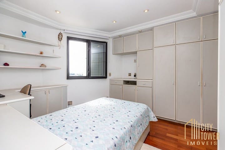 Apartamento à venda com 4 quartos, 200m² - Foto 55