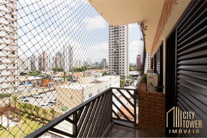 Apartamento à venda com 3 quartos, 155m² - Foto 8