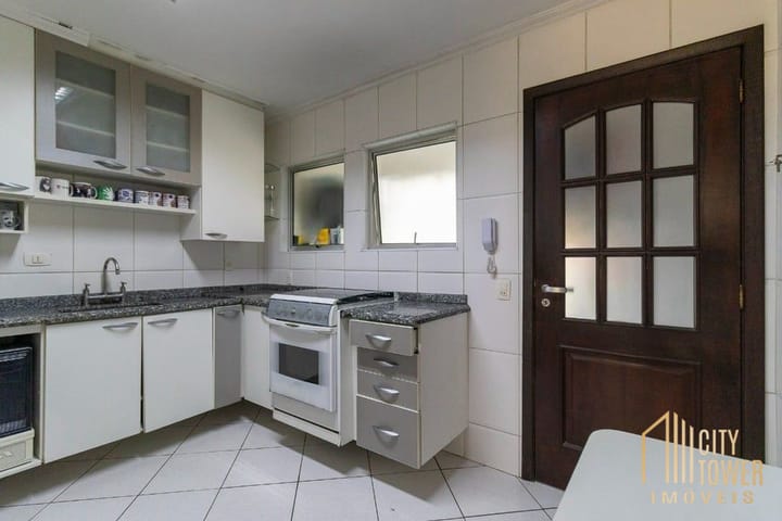 Apartamento à venda com 4 quartos, 140m² - Foto 34