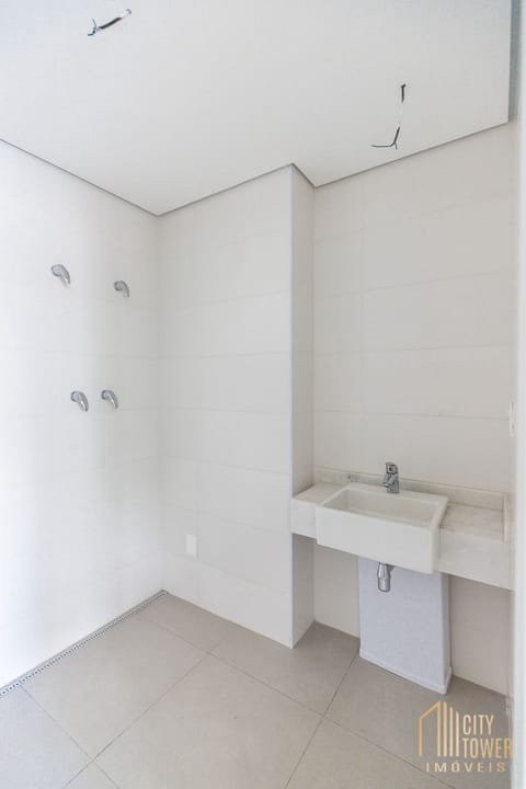 Apartamento à venda com 2 quartos, 117m² - Foto 6