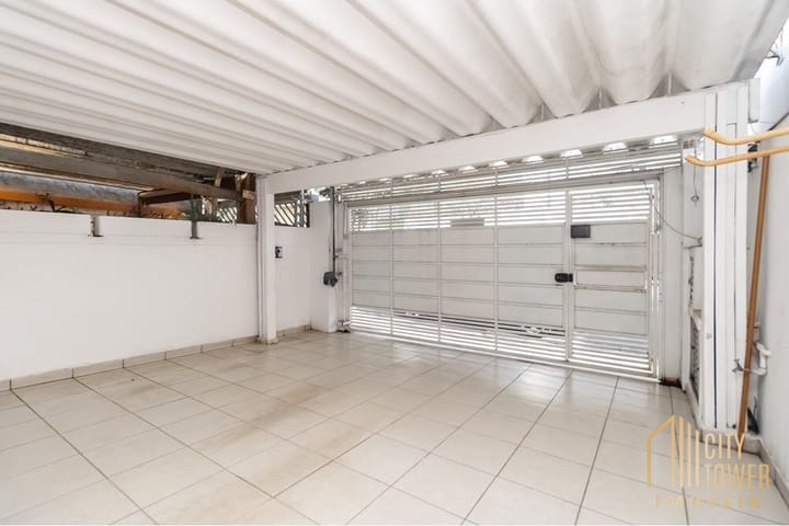 Casa à venda com 2 quartos, 180m² - Foto 5