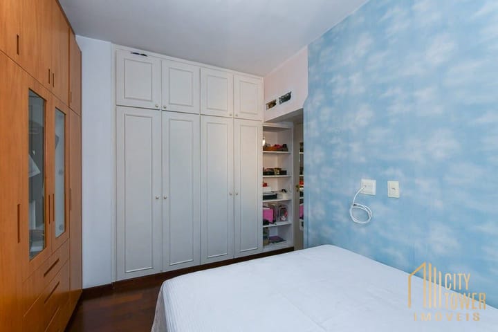 Apartamento à venda com 4 quartos, 200m² - Foto 23