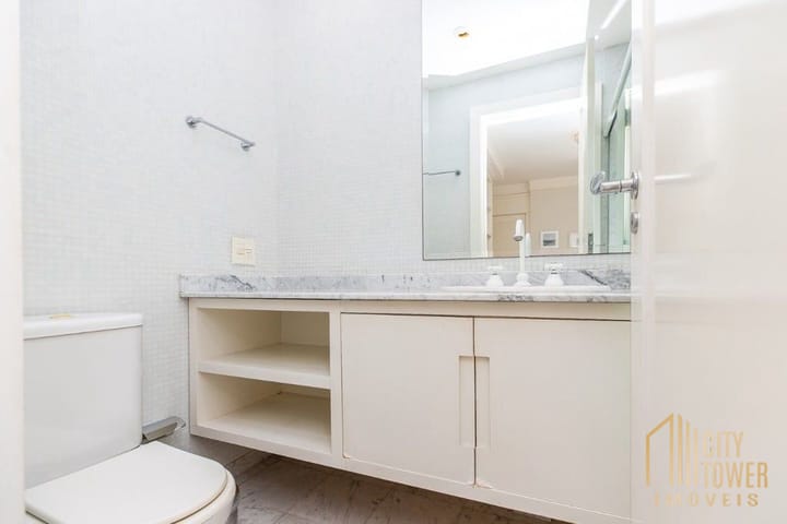 Apartamento à venda com 3 quartos, 243m² - Foto 59