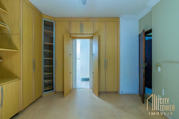 Apartamento à venda com 3 quartos, 175m² - Foto 6