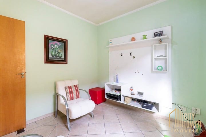 Casa à venda com 4 quartos, 200m² - Foto 11