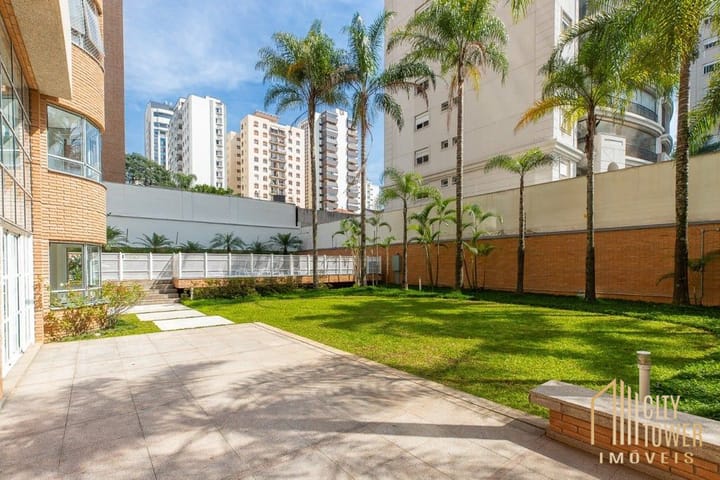 Apartamento à venda com 3 quartos, 243m² - Foto 27