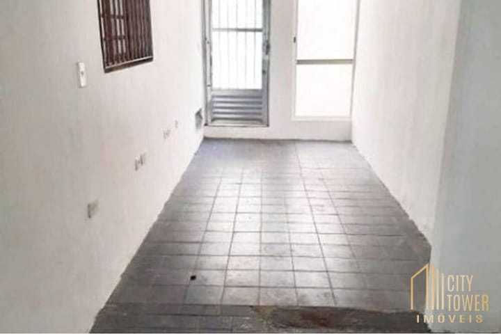 Casa à venda com 5 quartos, 131m² - Foto 25