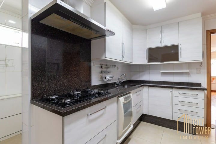 Apartamento à venda com 2 quartos, 80m² - Foto 11