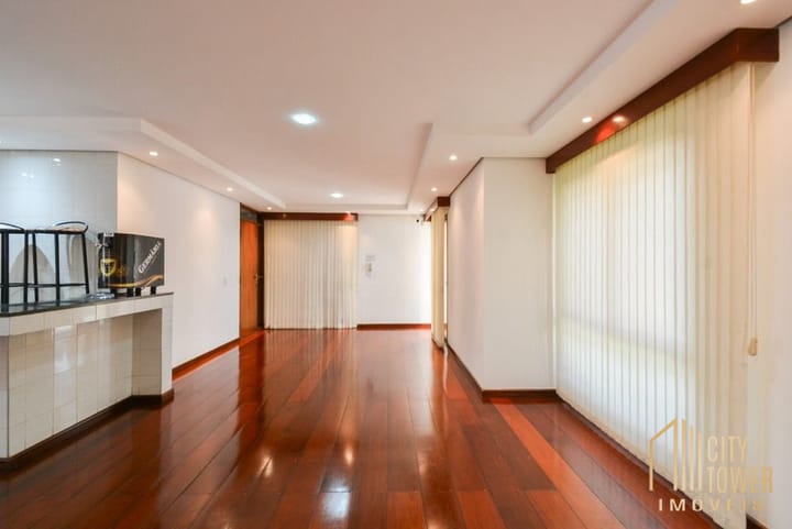 Apartamento à venda com 3 quartos, 209m² - Foto 30