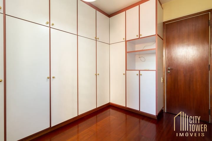 Apartamento à venda com 3 quartos, 81m² - Foto 53