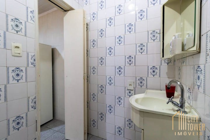 Casa à venda com 2 quartos, 140m² - Foto 15