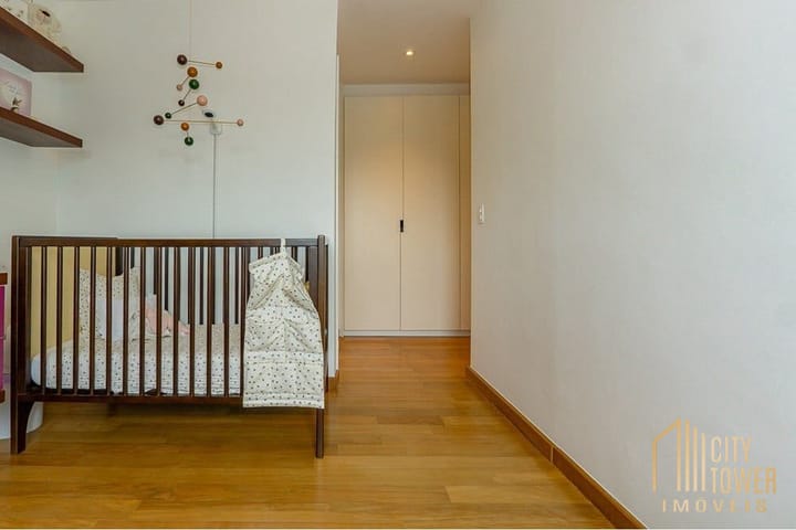 Apartamento à venda com 3 quartos, 218m² - Foto 9