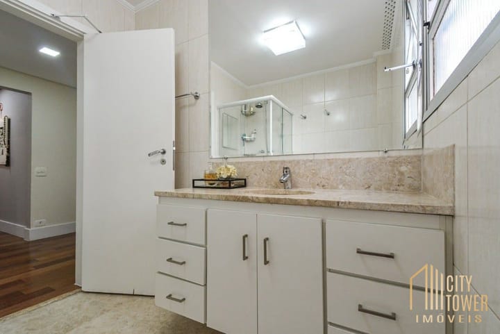 Apartamento à venda com 4 quartos, 183m² - Foto 16