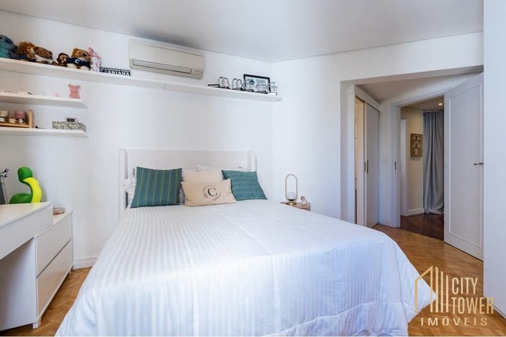 Apartamento à venda com 3 quartos, 172m² - Foto 19