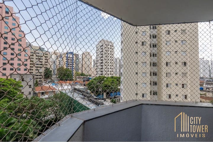 Apartamento à venda com 3 quartos, 105m² - Foto 4