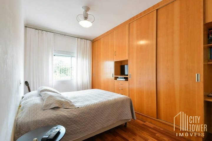 Casa à venda com 3 quartos, 200m² - Foto 55