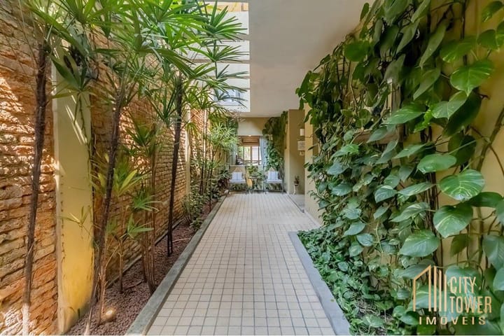 Casa à venda com 5 quartos, 350m² - Foto 41