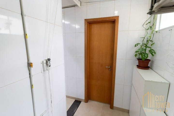 Apartamento à venda com 2 quartos, 80m² - Foto 5