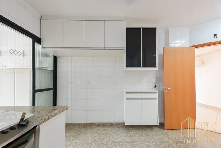 Apartamento à venda com 3 quartos, 138m² - Foto 14